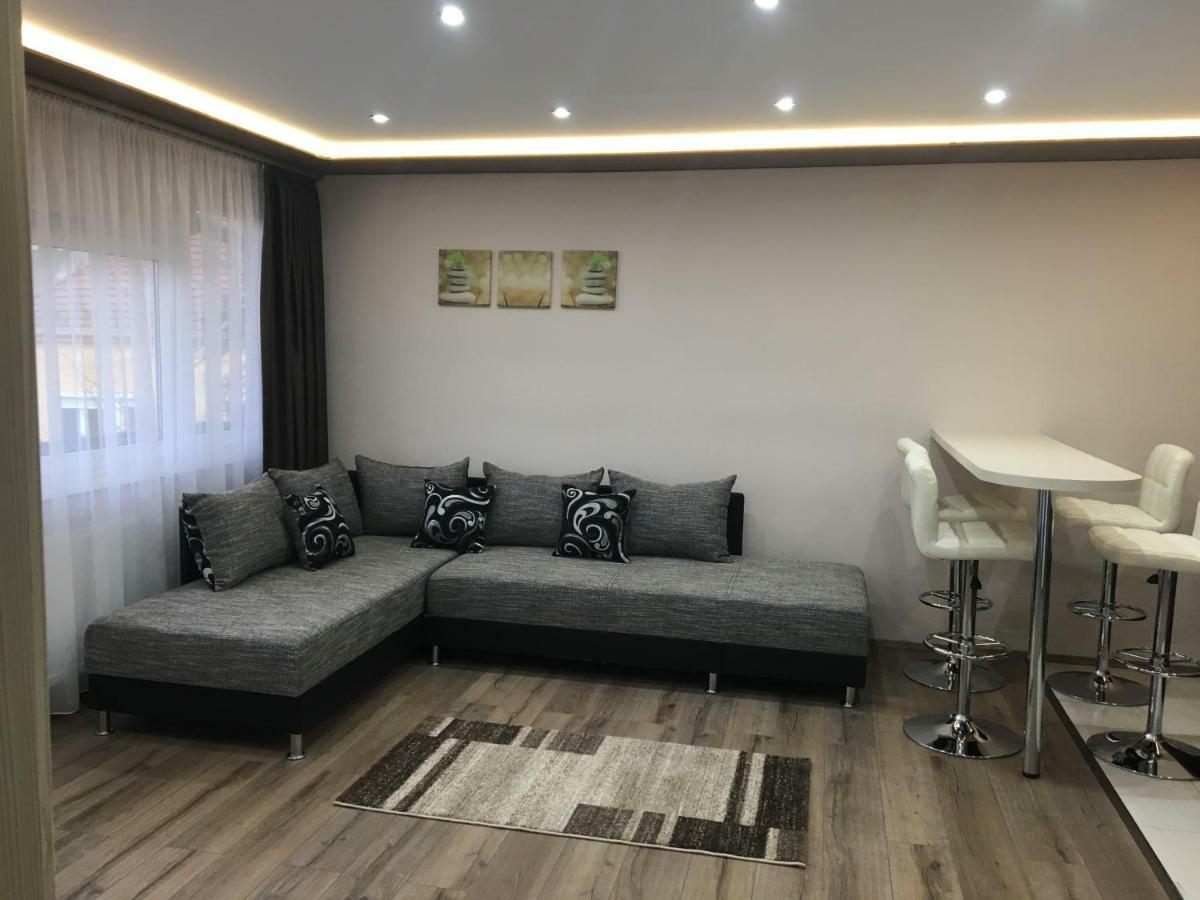 F&M Apartman Έγκερ Εξωτερικό φωτογραφία